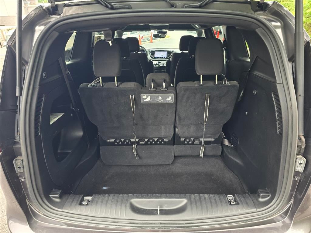 2021 Chrysler Pacifica Touring