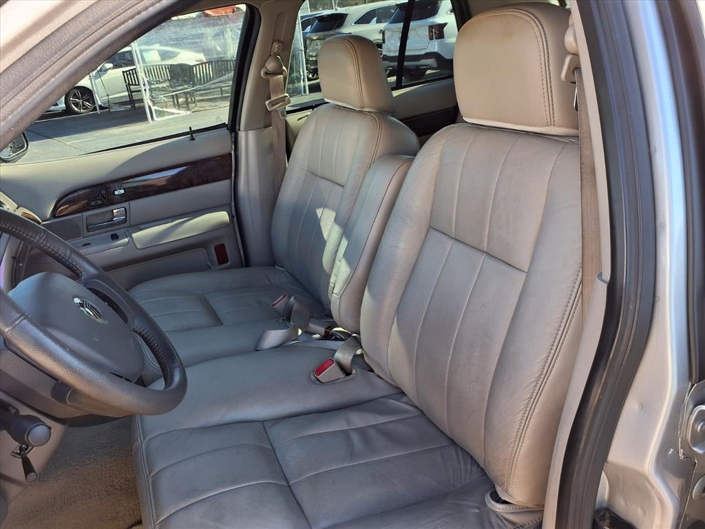 2009 Mercury Grand Marquis LS