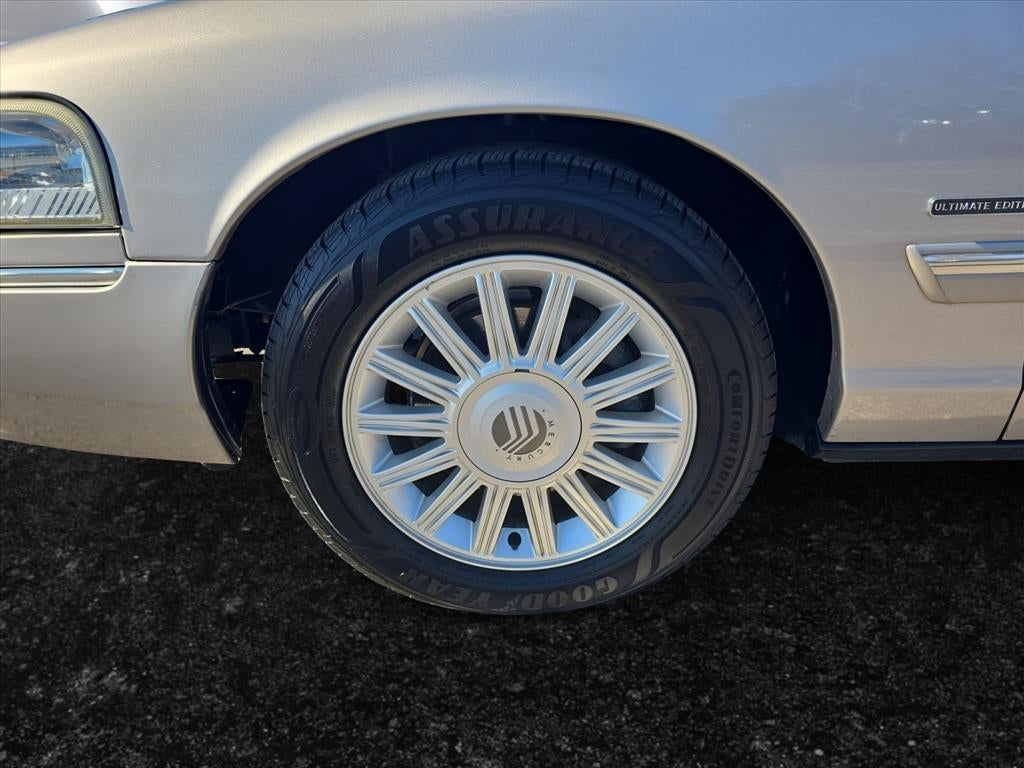 2009 Mercury Grand Marquis LS