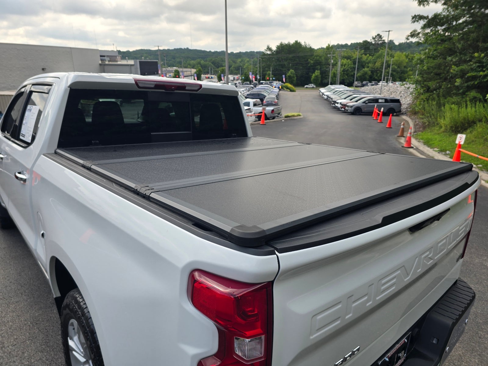 2025 Chevrolet Silverado 1500 LTZ