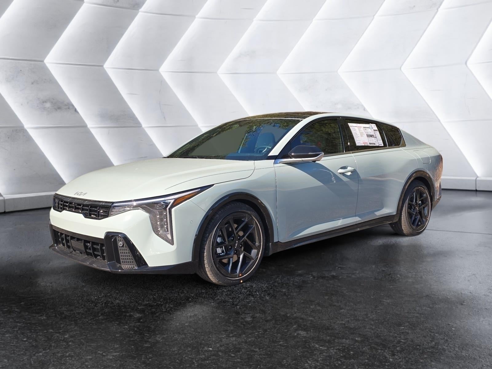 2025 Kia K4 GT-Line Turbo