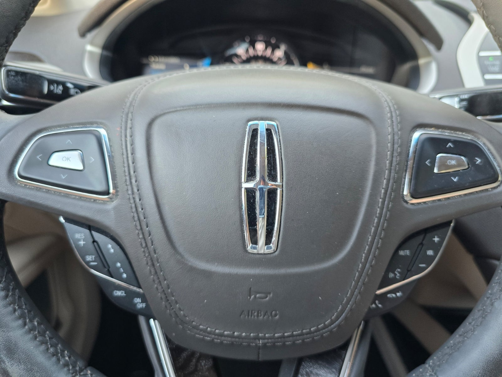 2020 Lincoln MKZ Hybrid Reserve