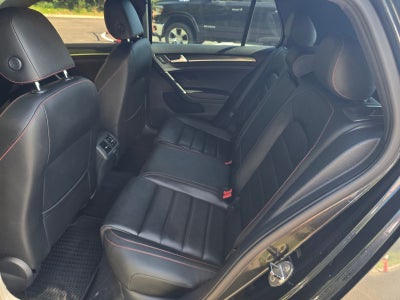 2016 Volkswagen Golf GTI Autobahn
