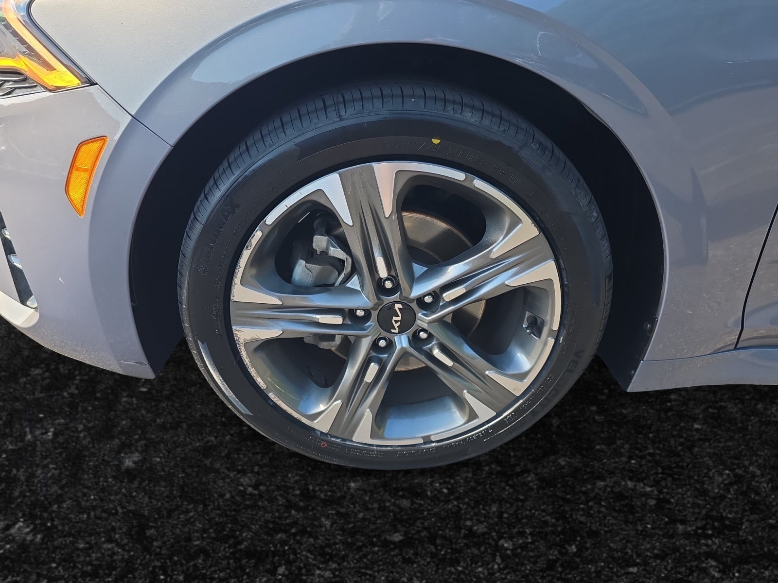 2024 Kia K5 EX