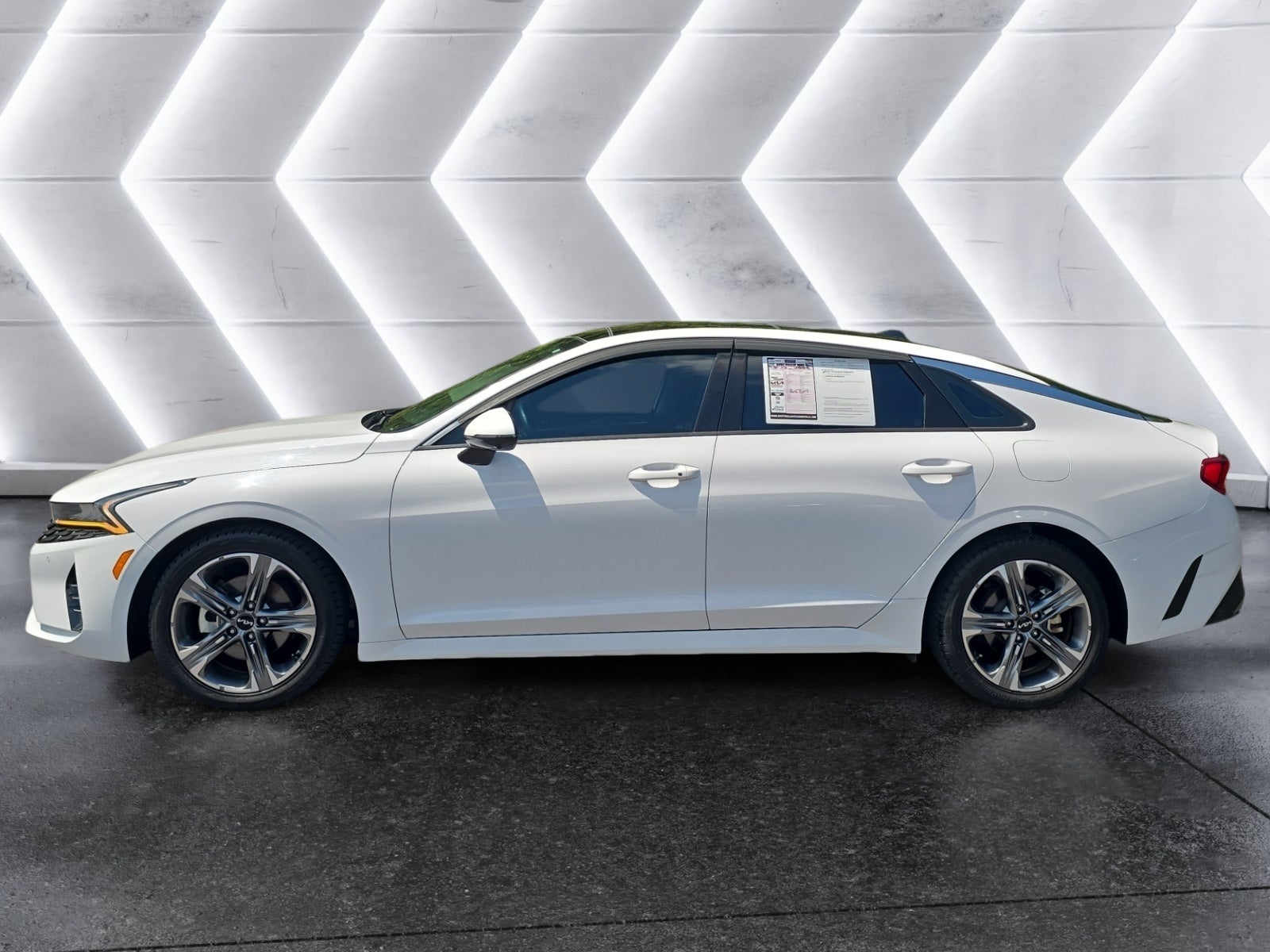 2022 Kia K5 EX