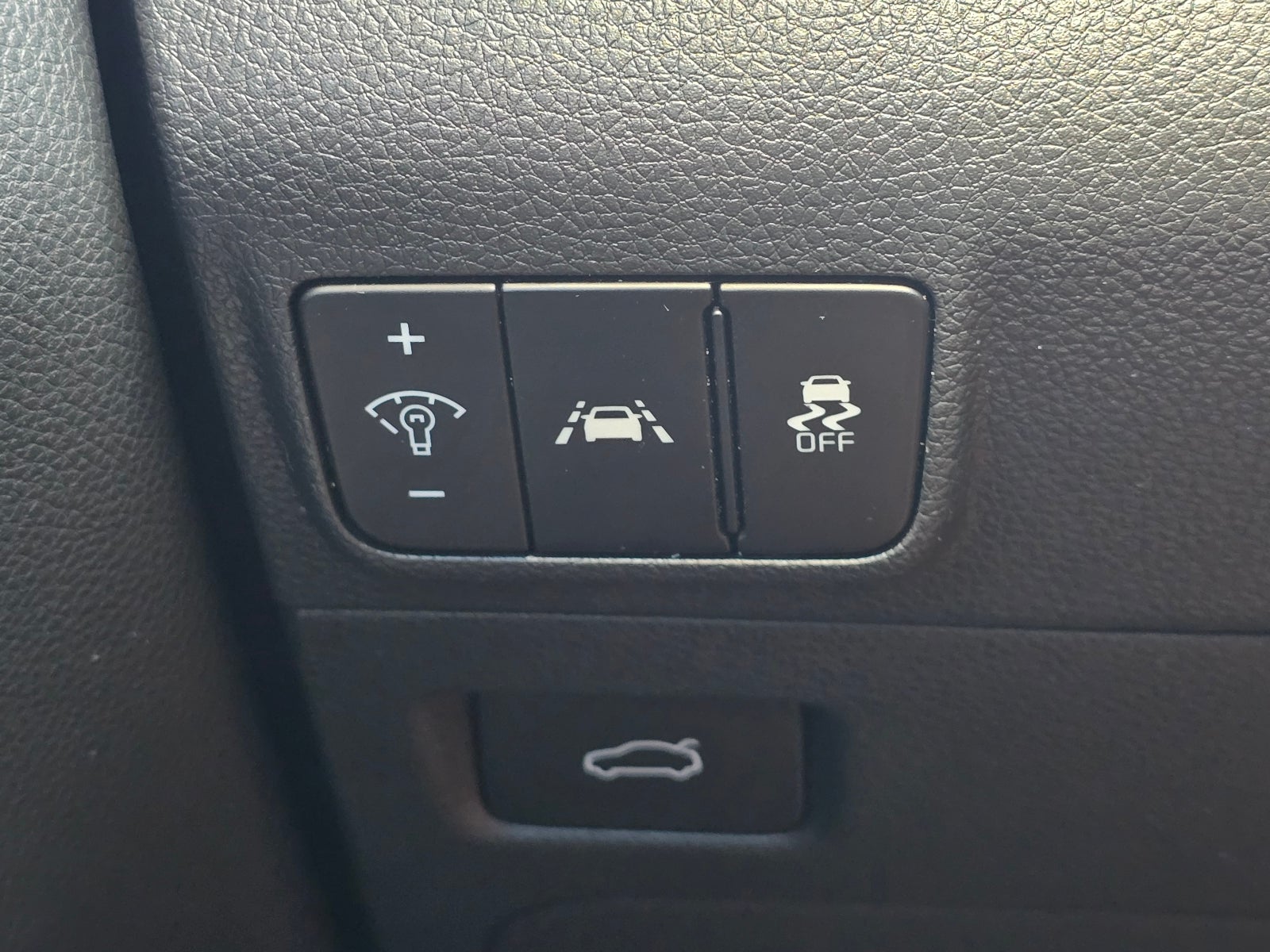 2022 Kia K5 EX