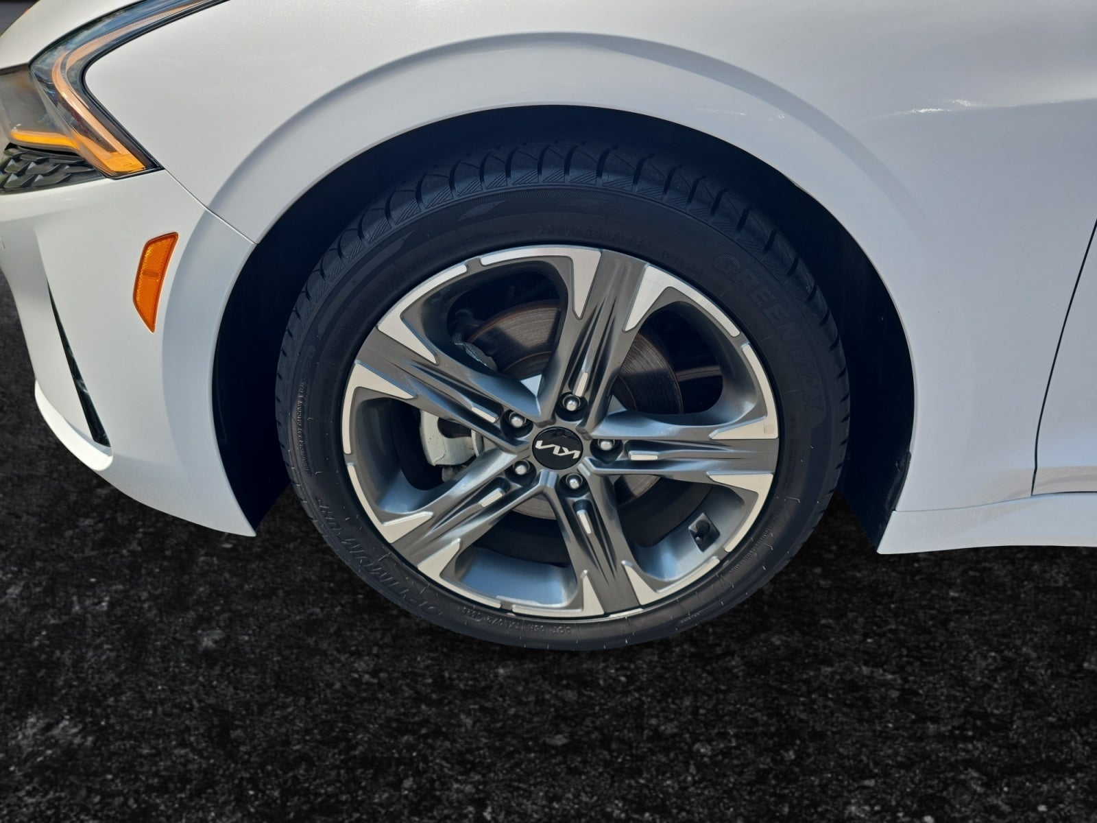 2022 Kia K5 EX