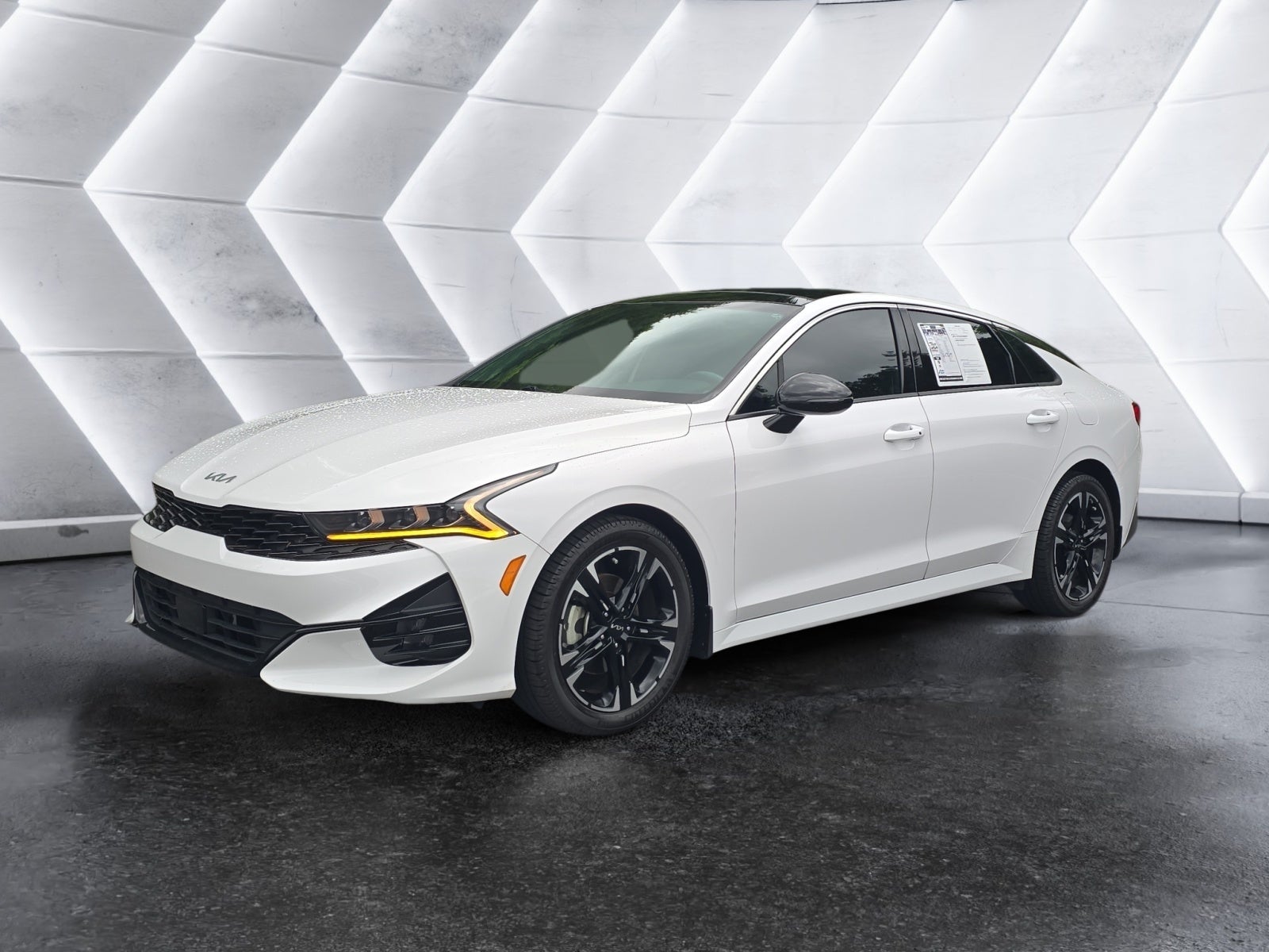 2024 Kia K5 GT-Line