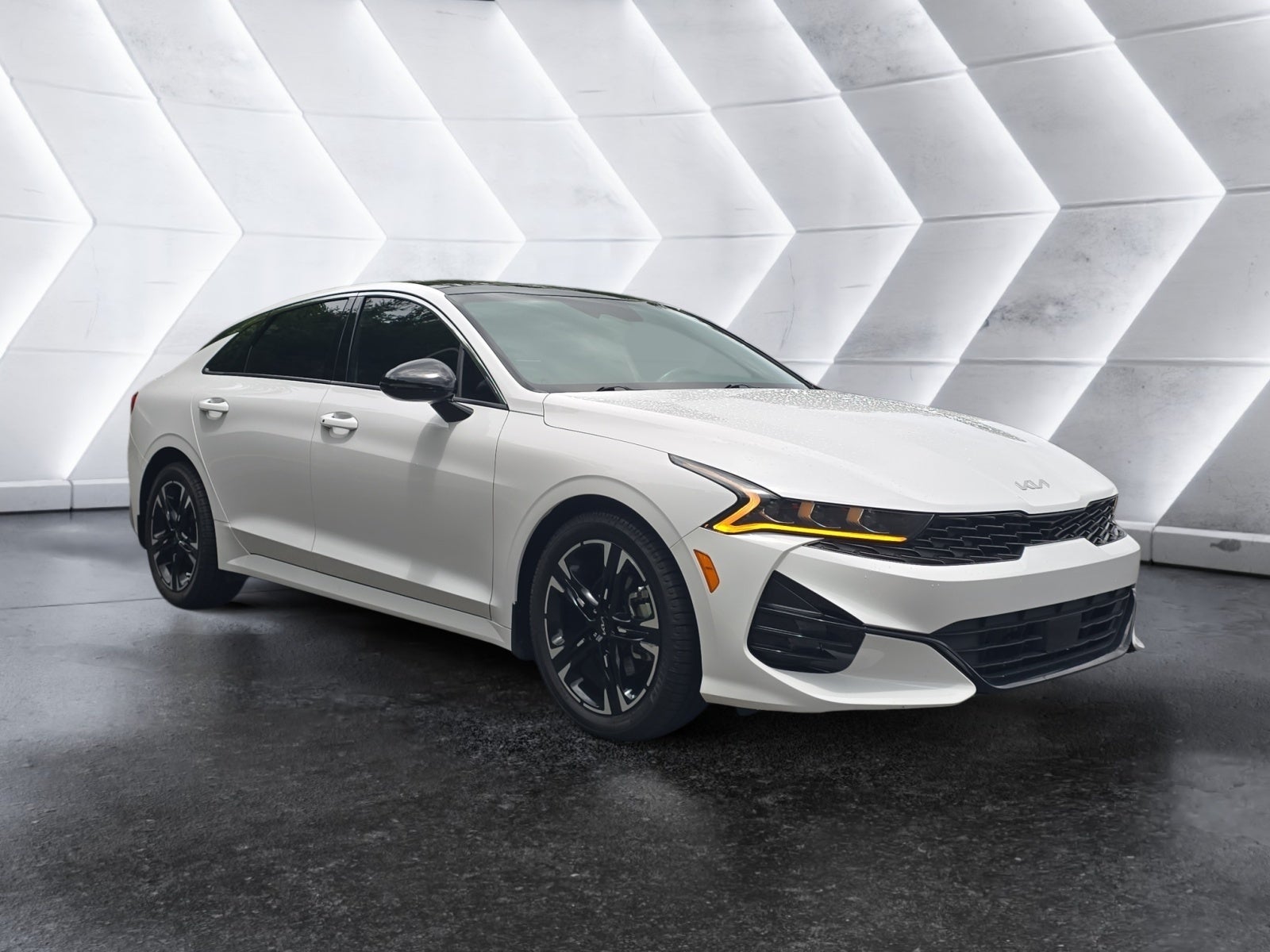 2024 Kia K5 GT-Line