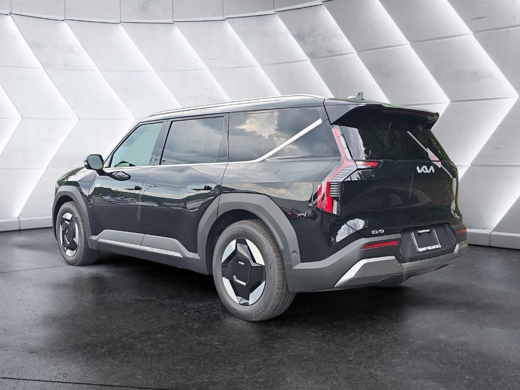 2026 Kia EV9 Wind