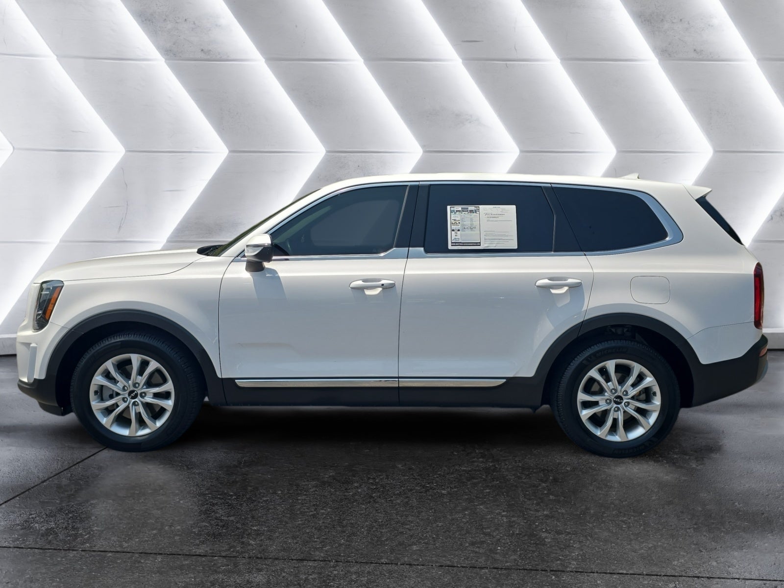 2022 Kia Telluride LX