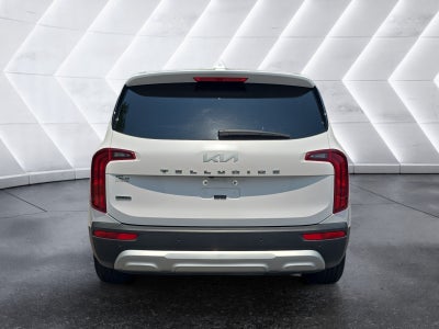 2022 Kia Telluride LX