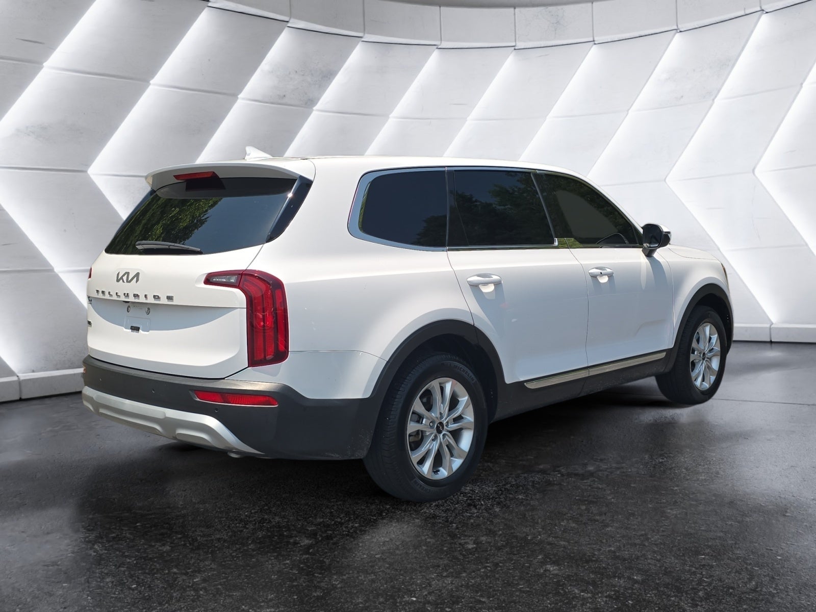 2022 Kia Telluride LX