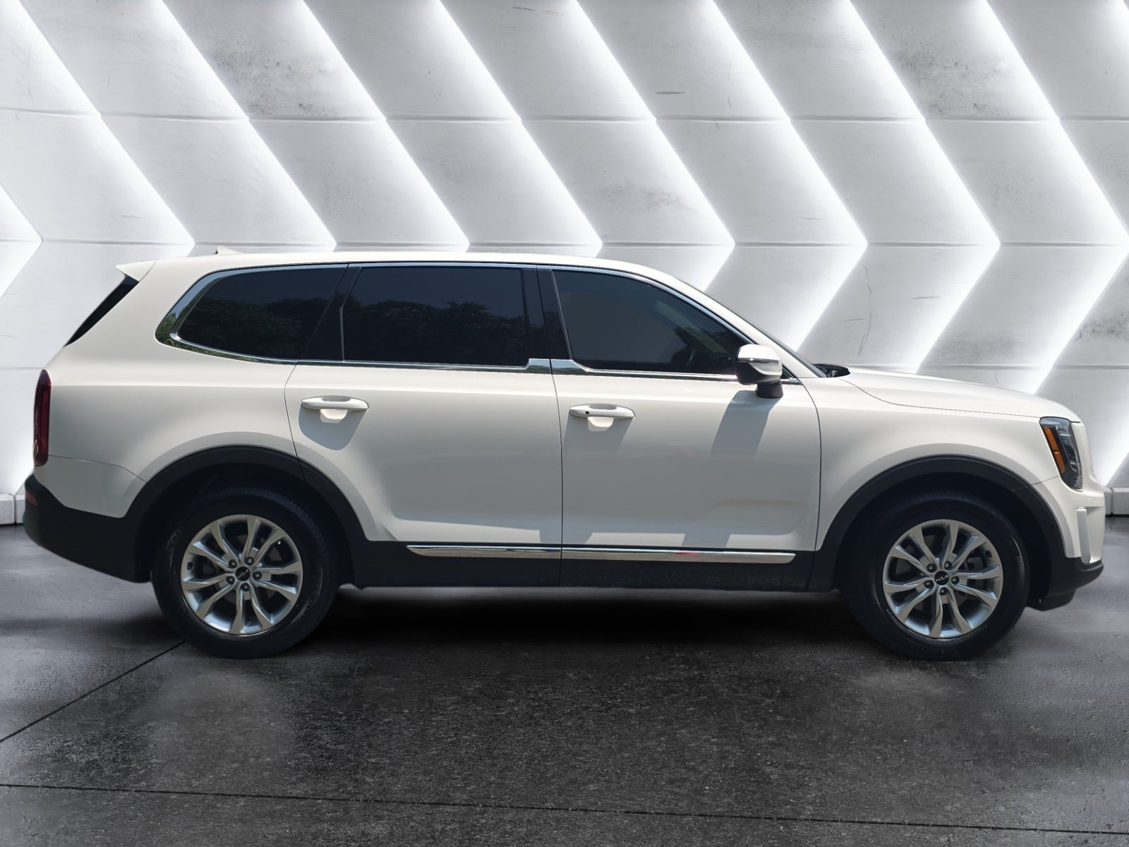 2022 Kia Telluride LX