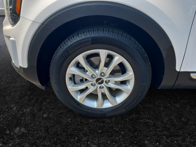 2022 Kia Telluride LX