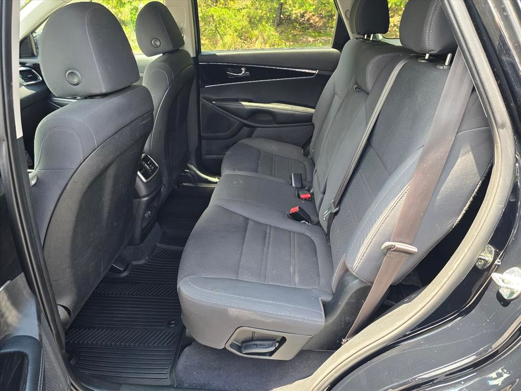 2019 Kia Sorento L