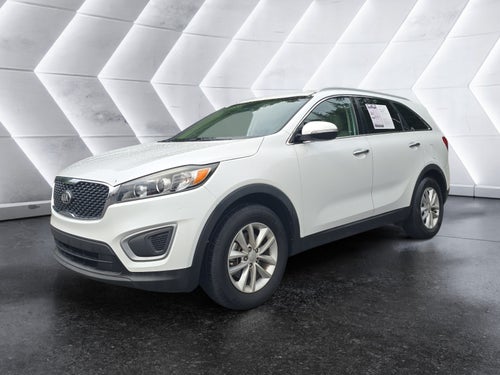 2017 Kia Sorento LX