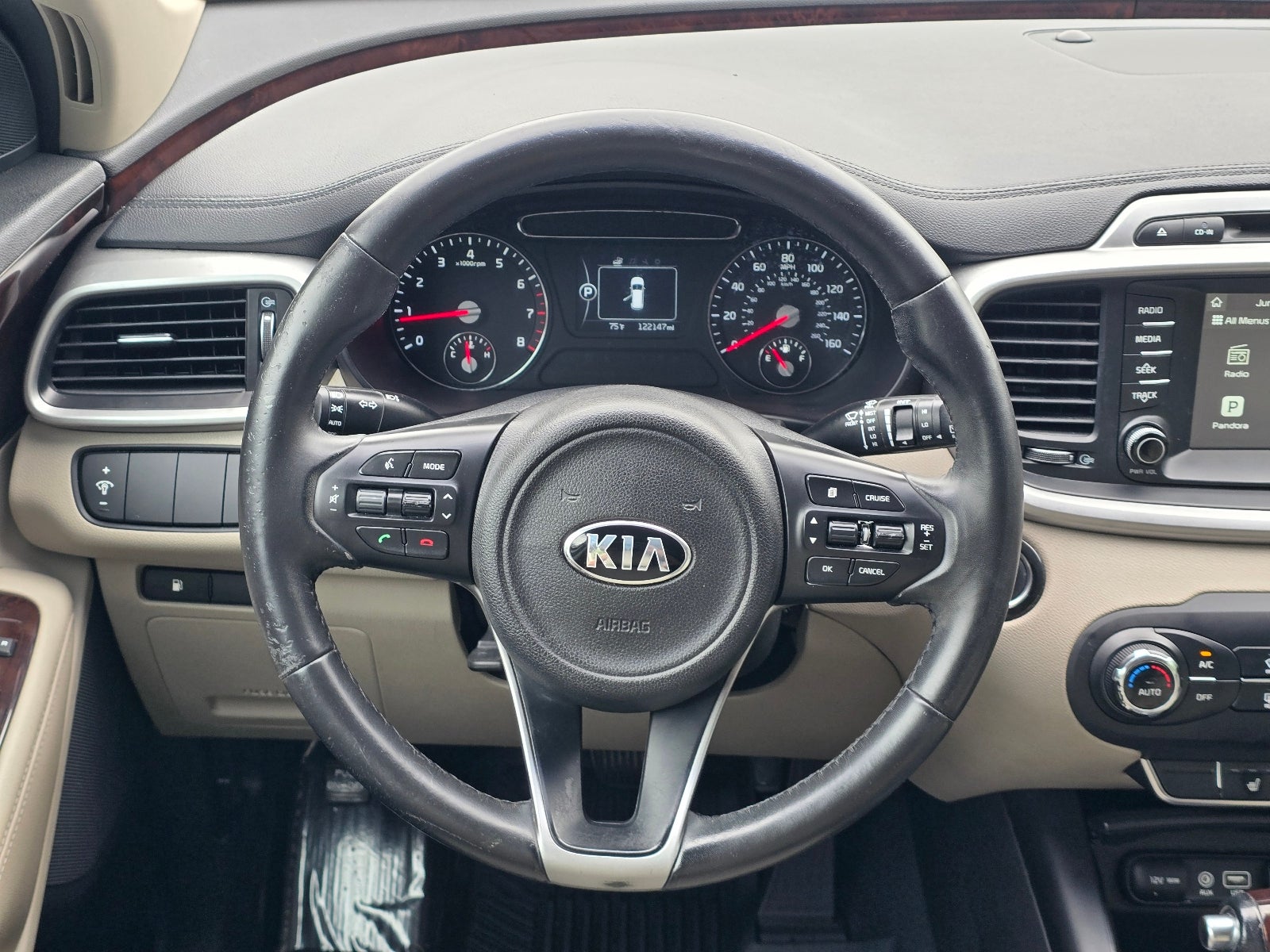 2017 Kia Sorento LX