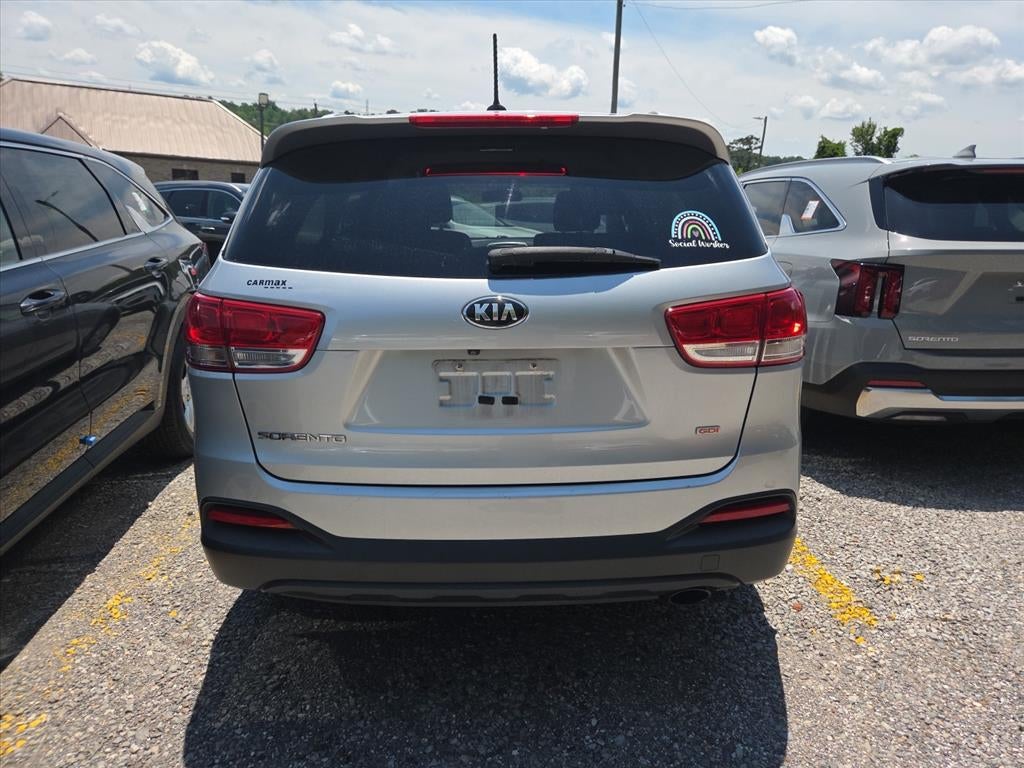 2017 Kia Sorento LX