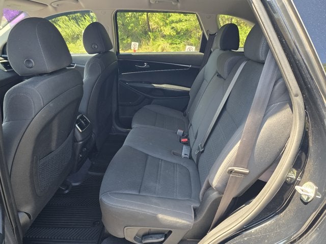 2020 Kia Sorento S V6