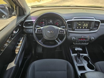 2020 Kia Sorento S V6