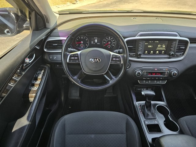2020 Kia Sorento S V6