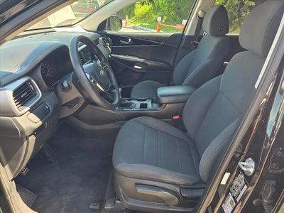 2020 Kia Sorento LX V6