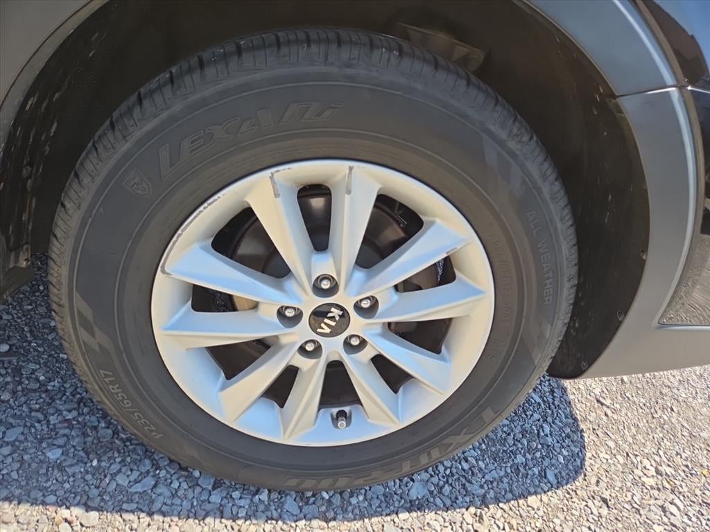2020 Kia Sorento LX V6