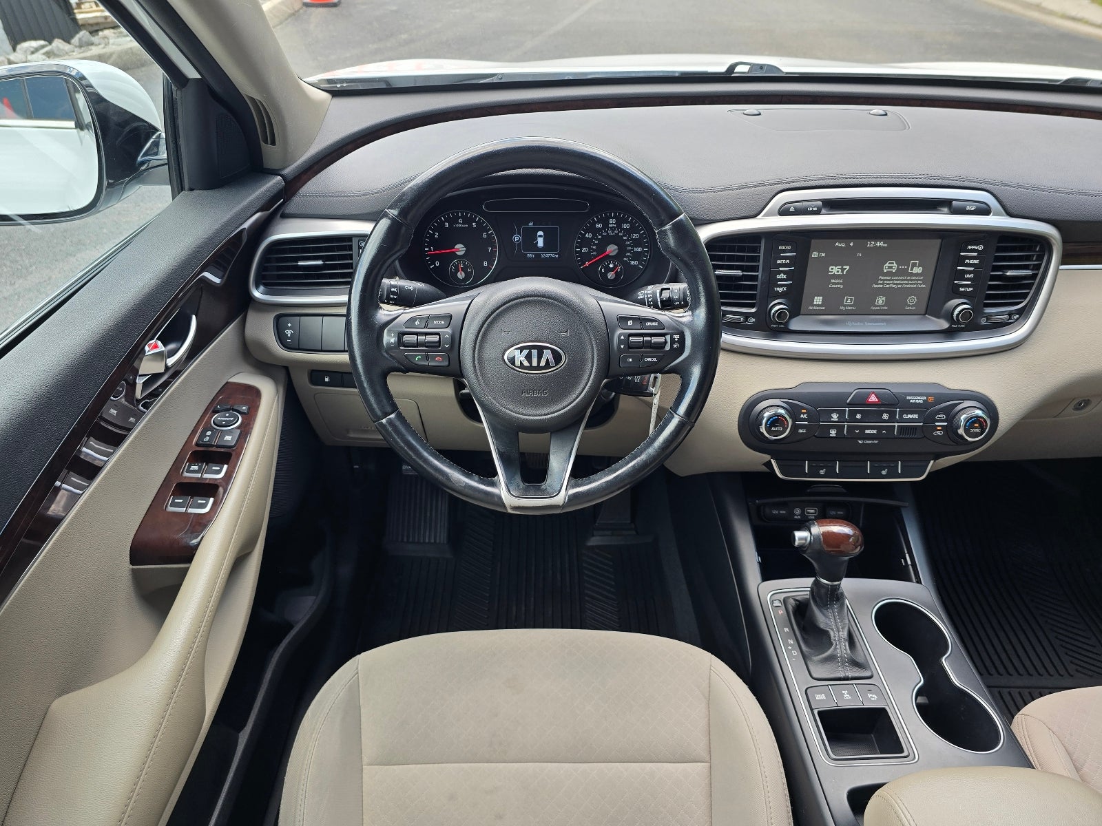 2017 Kia Sorento LX