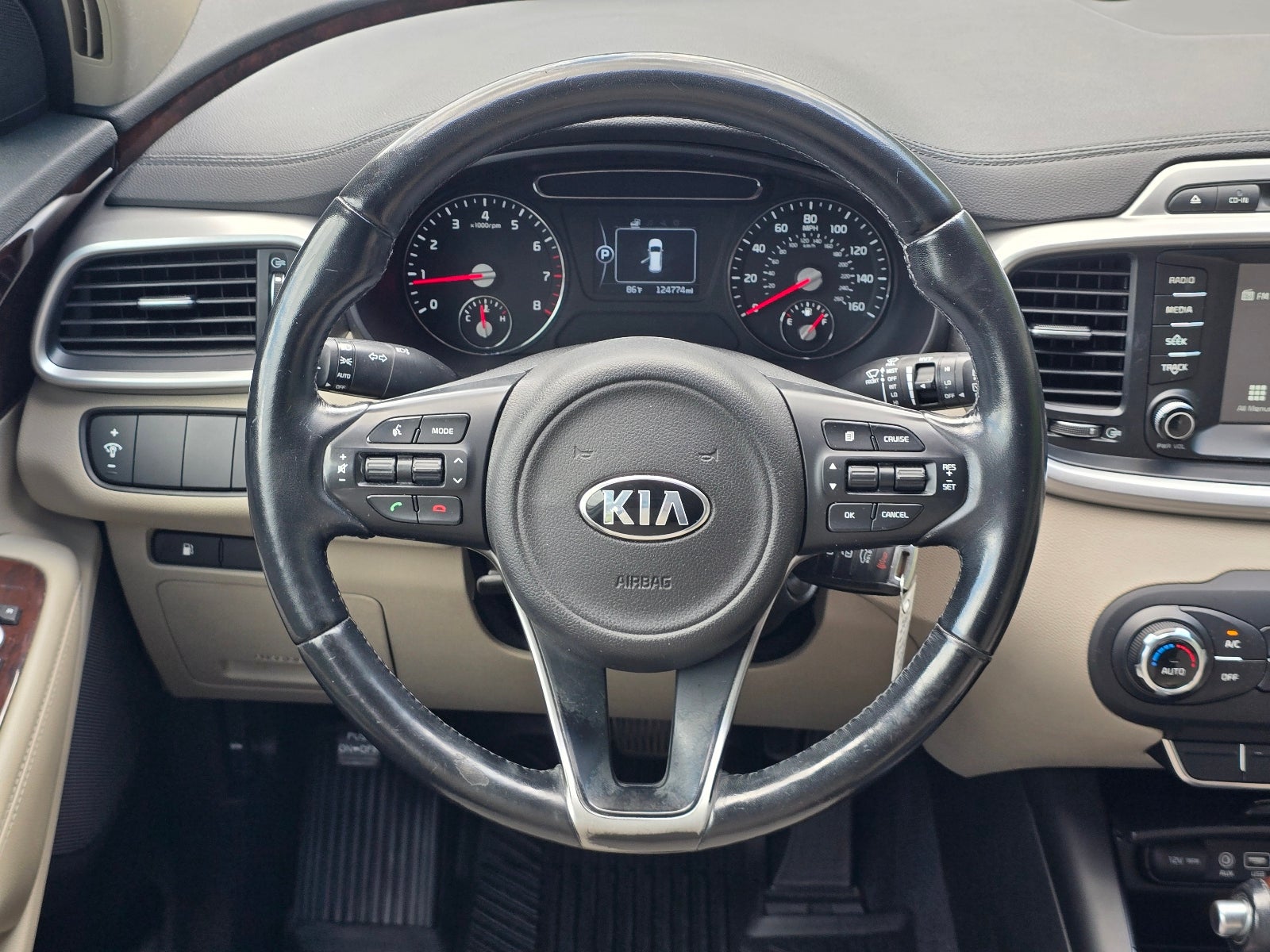 2017 Kia Sorento LX