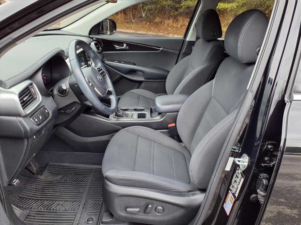 2020 Kia Sorento S V6