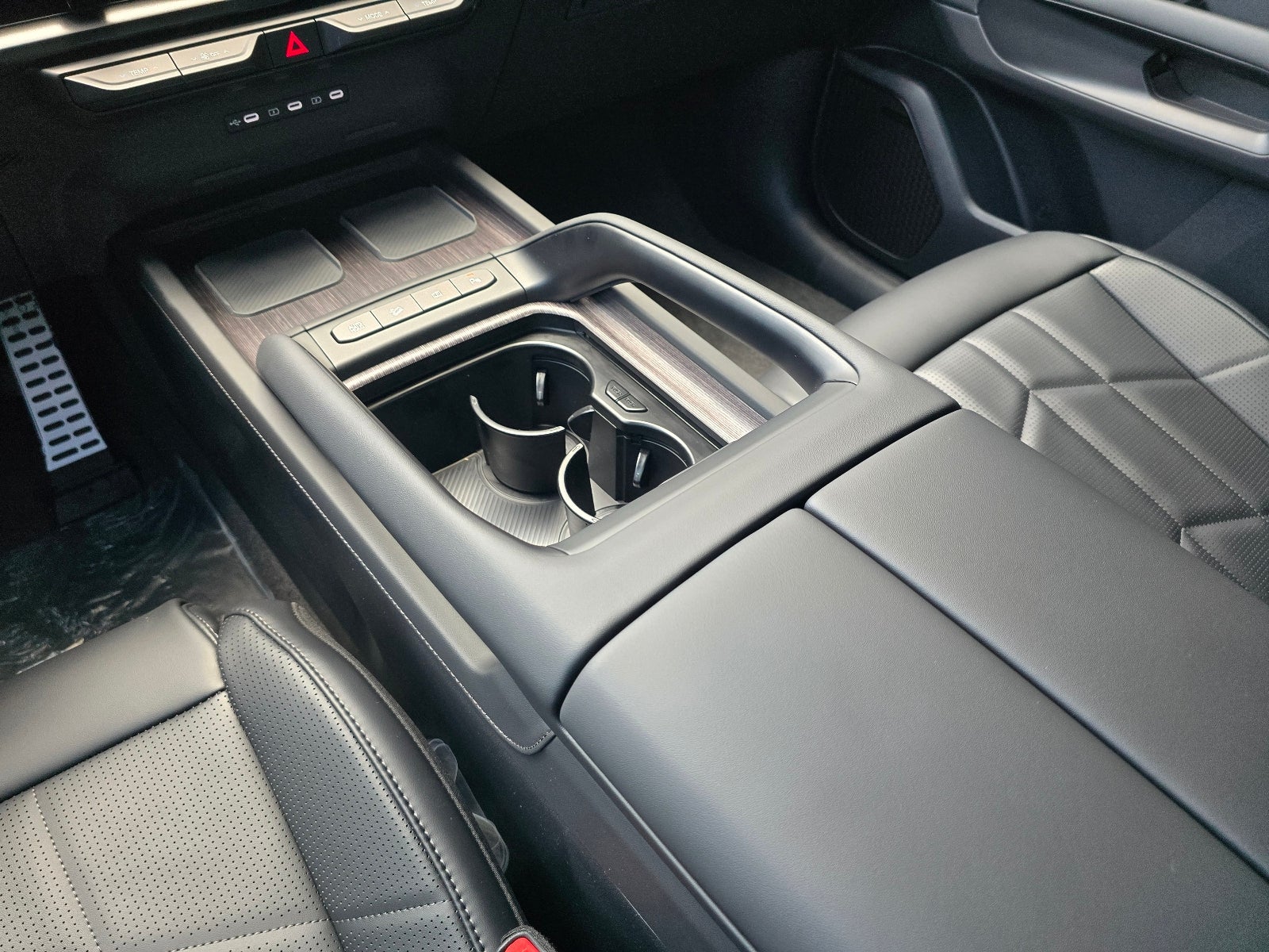 2027 Kia Telluride Hybrid X-Line SX-Prestige