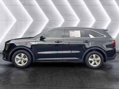 2025 Kia Sorento LX