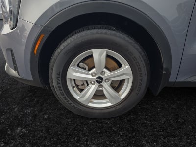 2025 Kia Sorento LX