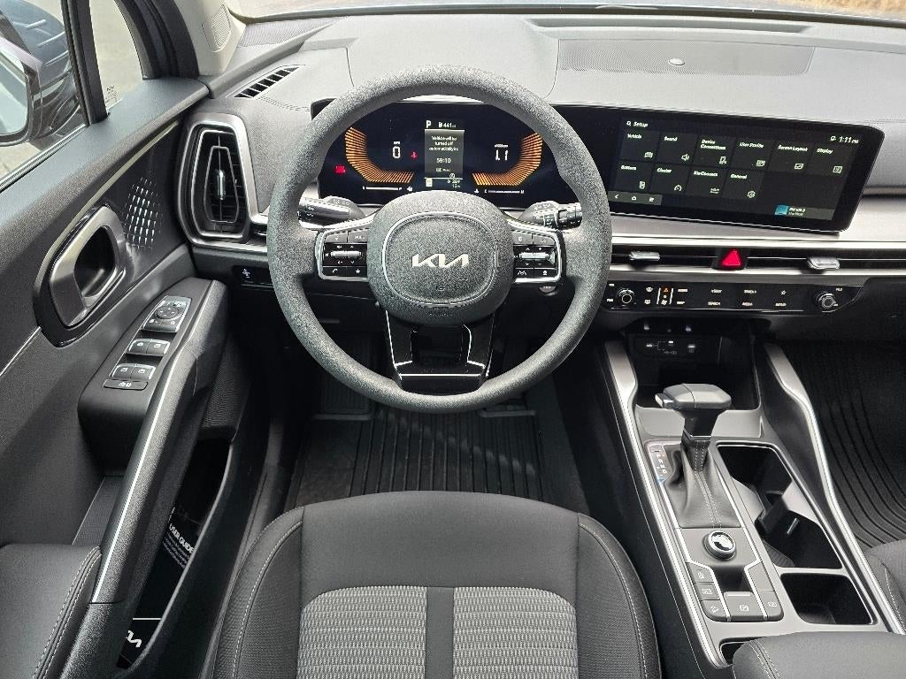 2025 Kia Sorento LX