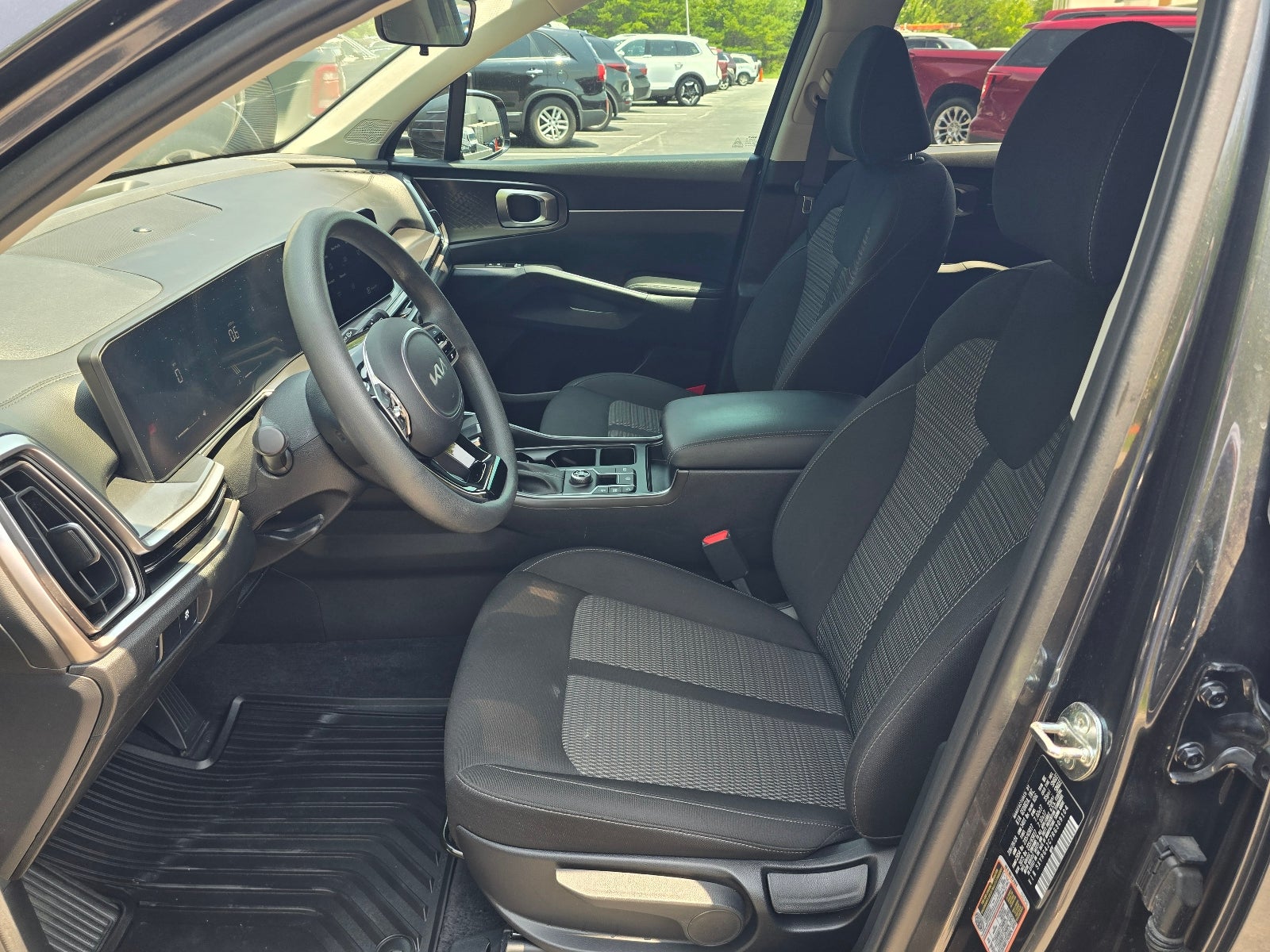 2024 Kia Sorento LX