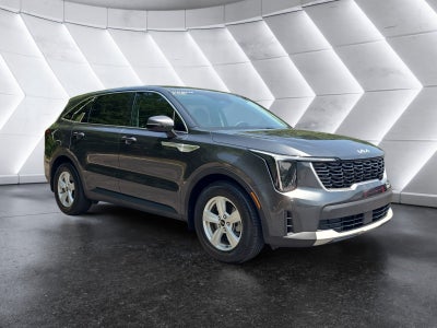 2024 Kia Sorento LX