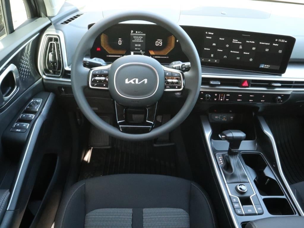 2025 Kia Sorento LX
