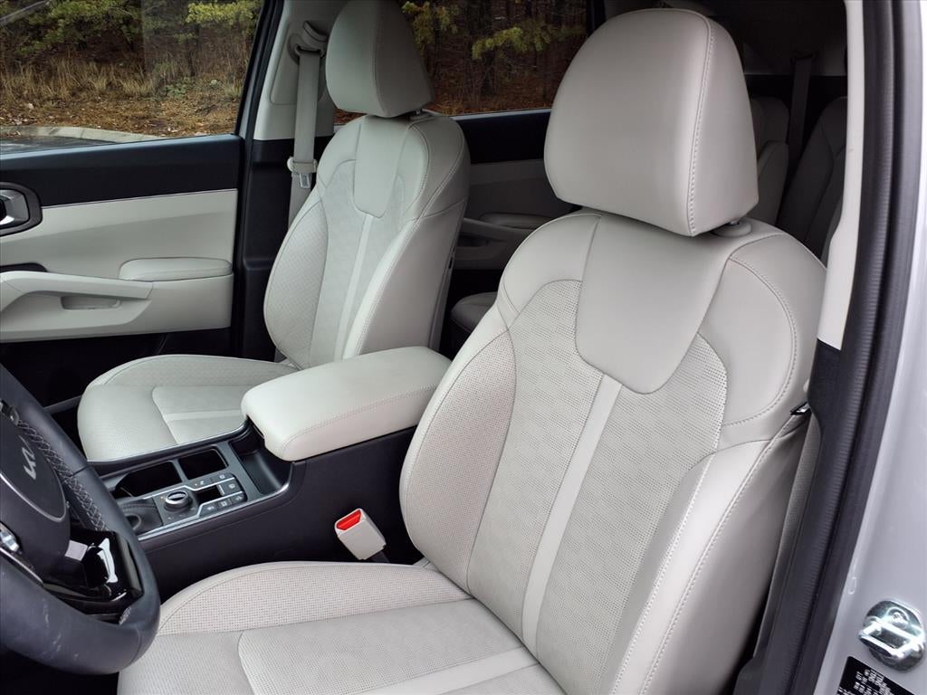 2025 Kia Sorento X-Line EX