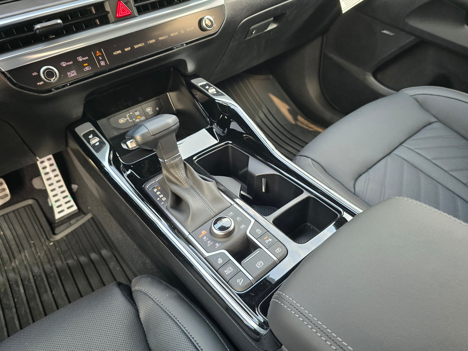 2026 Kia Sorento X-Pro SX Prestige