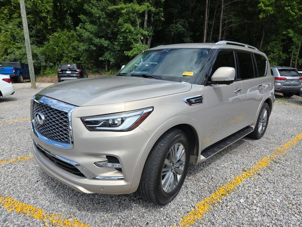 2021 INFINITI QX80 LUXE