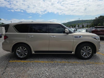 2021 INFINITI QX80 LUXE