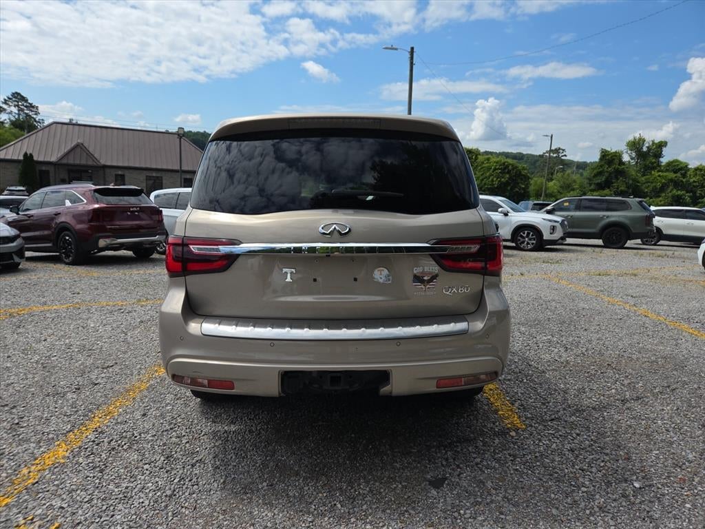 2021 INFINITI QX80 LUXE