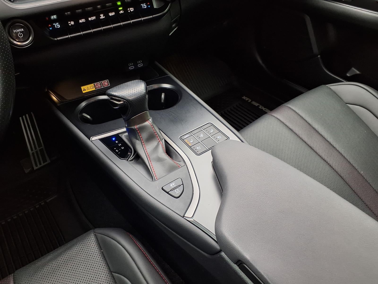 2023 Lexus UX UX 250h F SPORT Handling