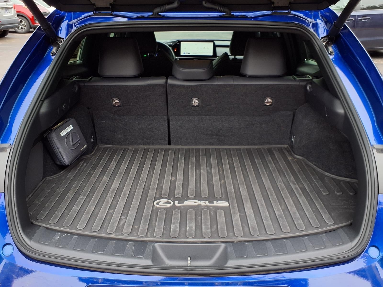 2023 Lexus UX UX 250h F SPORT Handling