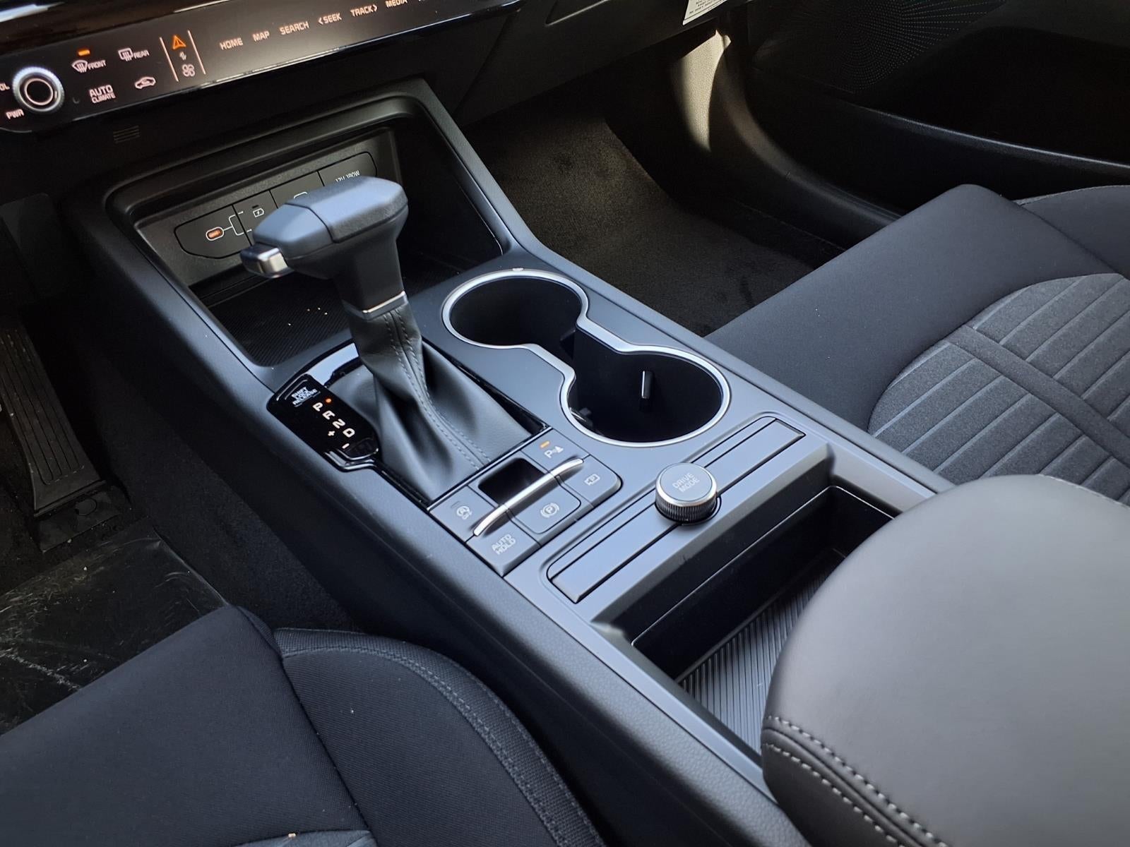 2026 Kia K5 LXS