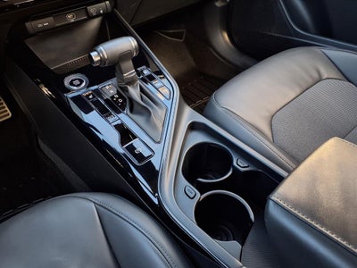 2023 Kia Niro EX Touring