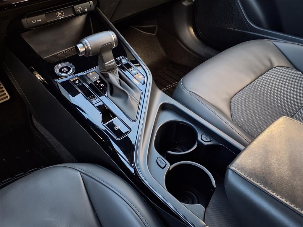 2023 Kia Niro EX Touring