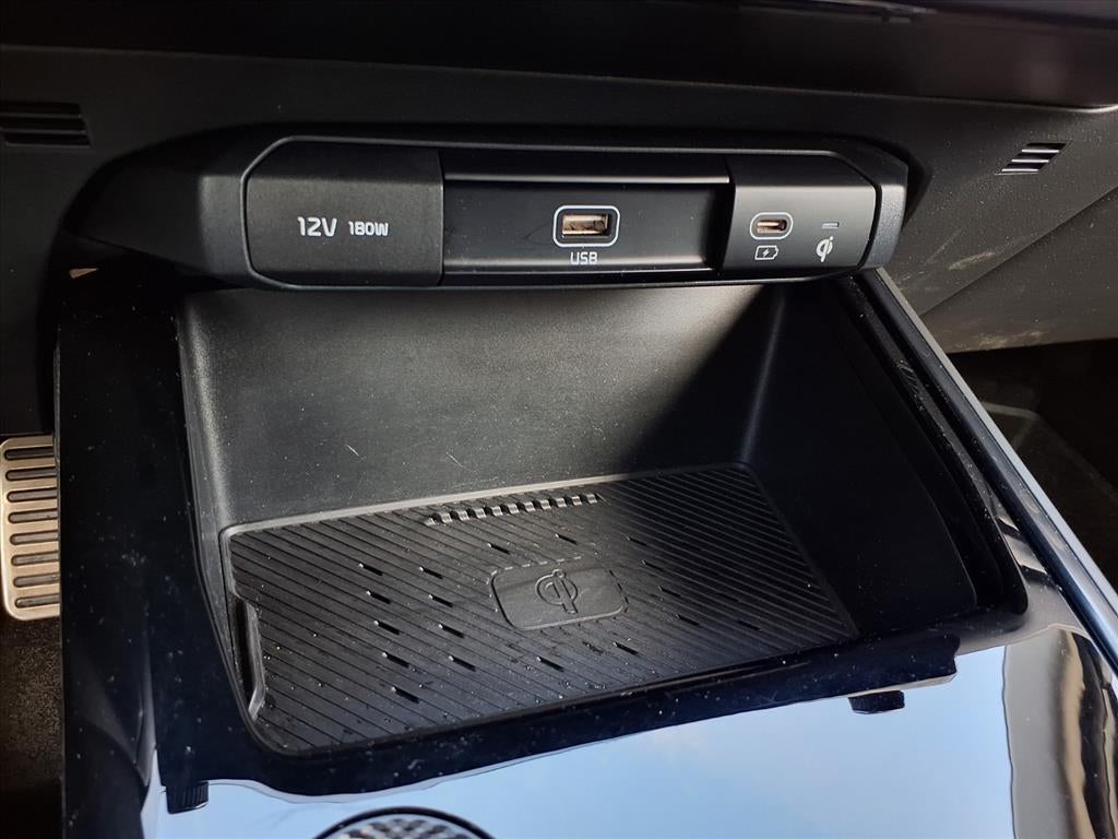 2023 Kia Niro EX Touring