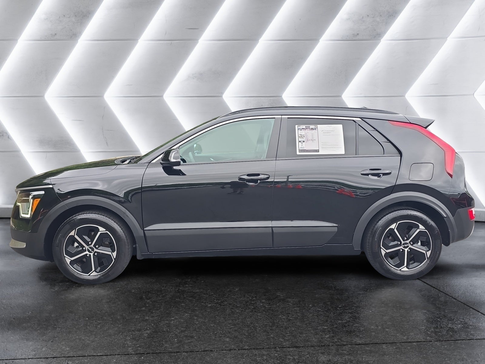 2025 Kia Niro EX